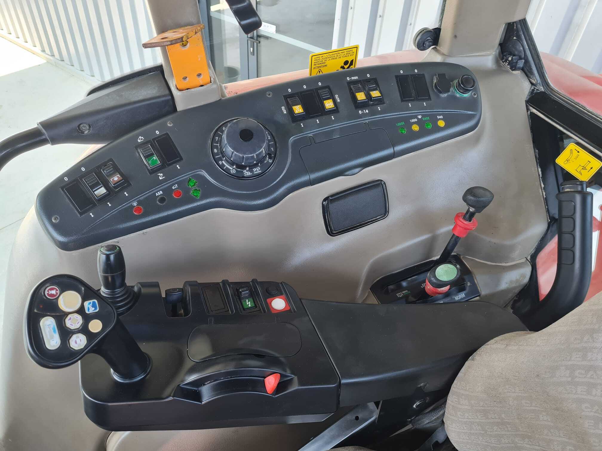 Équipement agricole KUBOTA M7132 KVT – 2018 – 140 ch – Occasion