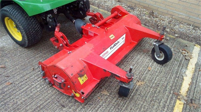 Équipement de tonte frontal John Deere 1570 – 2018