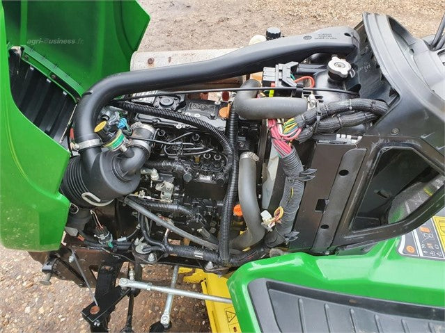 Tondeuse autoportée John Deere X754 – 2015 – 54" – 704 h – Occasion