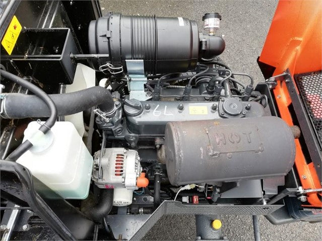 Tondeuse autoportée Kubota F3890 – 2017 – 38 ch – 152 cm – Occasion