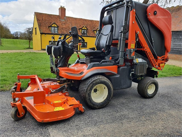 Tondeuse autoportée Kubota F3890 – 2018 – 37 ch – 4RM – Occasion