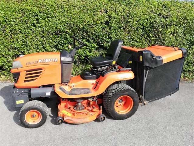 Tondeuse autoportée Kubota G23 – 2014 – 23 ch – Occasion