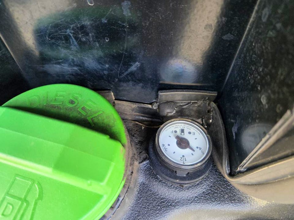 John Deere 300E – 2020 – 38 ch – Chargeur inclus