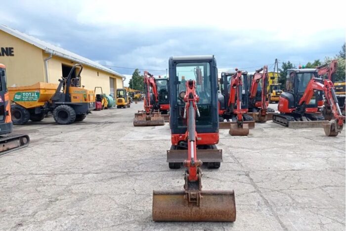 Mini-pelle Kubota KX015-4 – 2016 – 2 045 h – Occasion