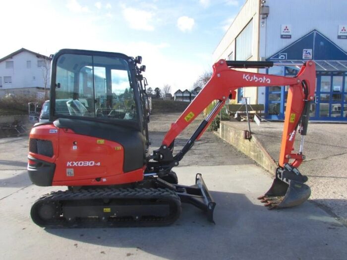 Kubota KX030-4 – 2023