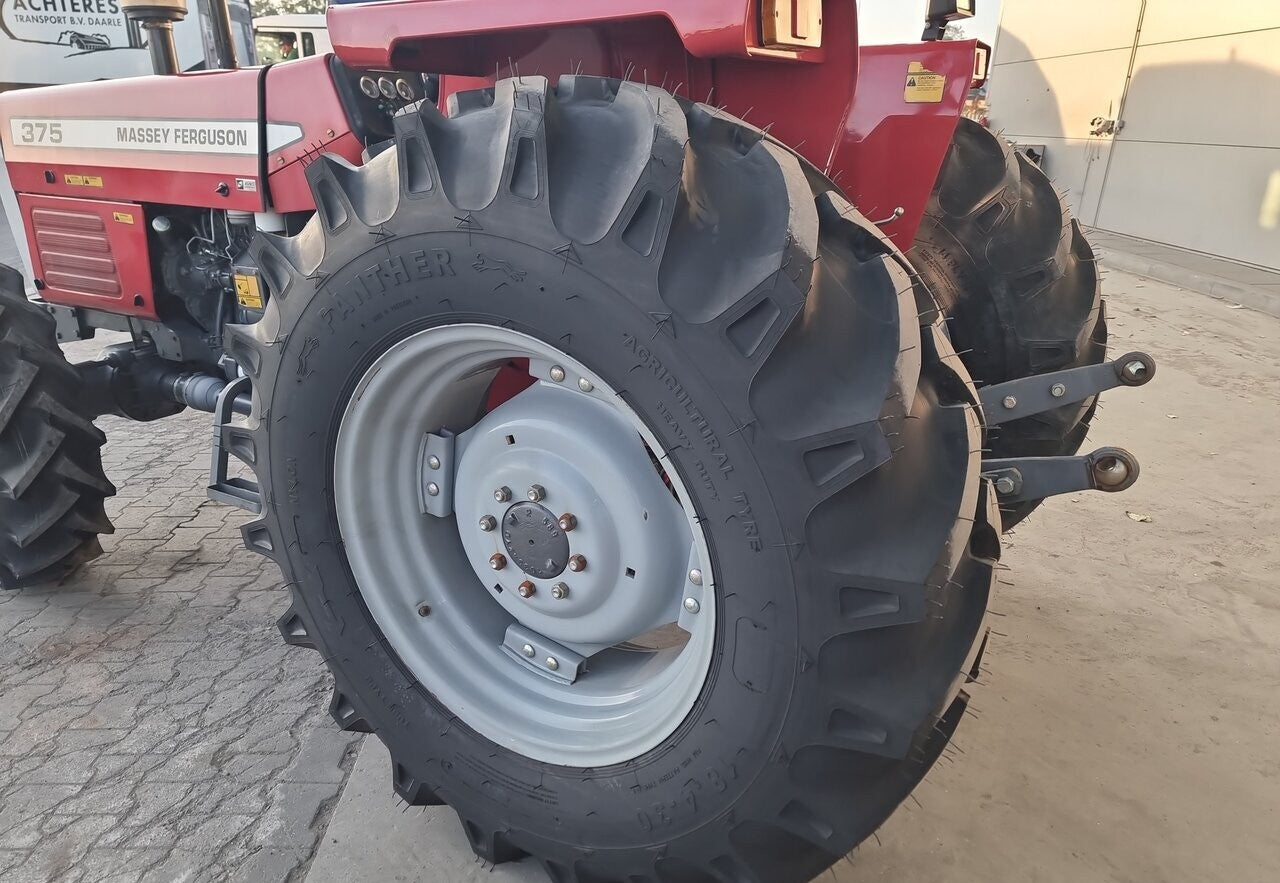 Massey Ferguson 375 – 2023 – 75 ch – 4x4 – Neuf