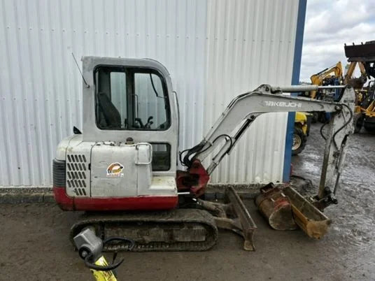 Mini-pelle Takeuchi TB125 Cabine – 2007-Occasion