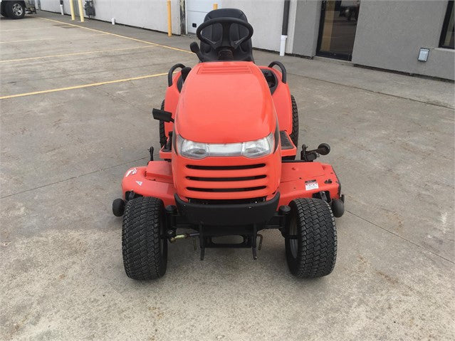 Tondeuse autoportée AGCO 2027H 2009 27 ch