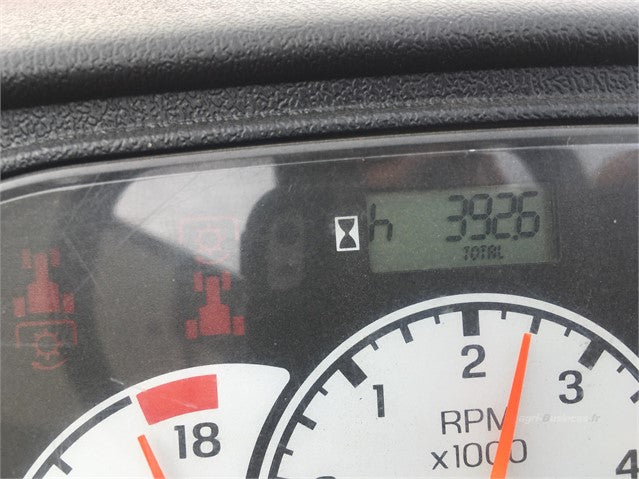 Tondeuse autoportée AGCO 2027H 2009 27 ch